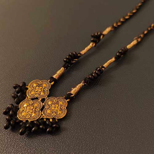 Gilt BlackGold Metal Pendant Dori Neckpiece