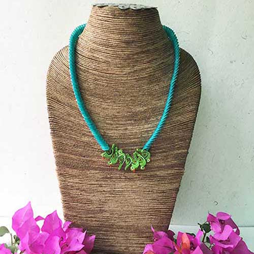 Chiriya Teal/Green Button Neckpiece