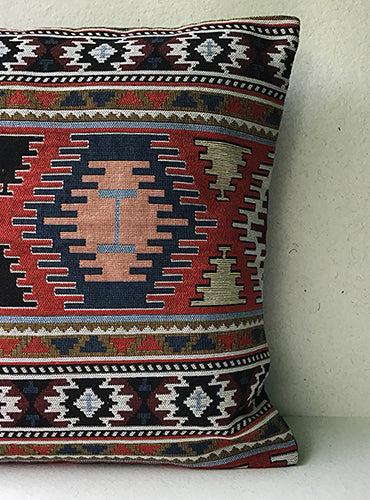 Kilimn Woven Jacquard Cushion