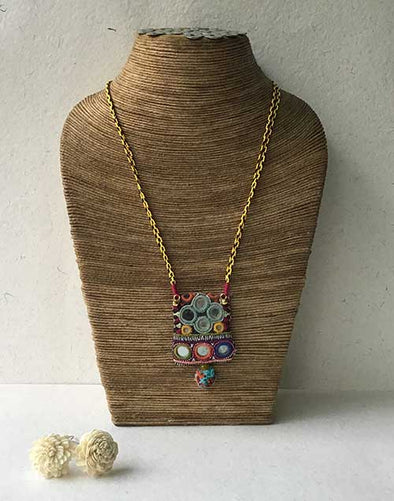 Shisheh Hand Embroidered  Sustainable Fashion Jewelry Neckpiece