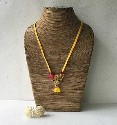 Abahla Hand Embroidered  Sustainable Fashion Jewelry Neckpiece
